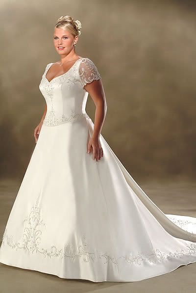 classy plus size wedding white bridal dress