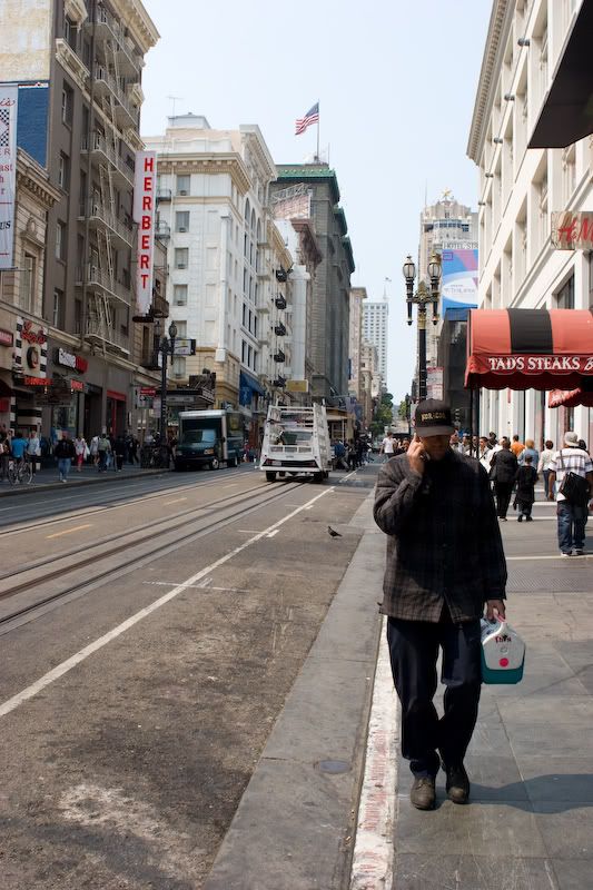 IMAGE: http://i204.photobucket.com/albums/bb231/natephillips/SF/SanFransisco040-1.jpg