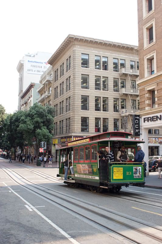 IMAGE: http://i204.photobucket.com/albums/bb231/natephillips/SF/SanFransisco042-1.jpg