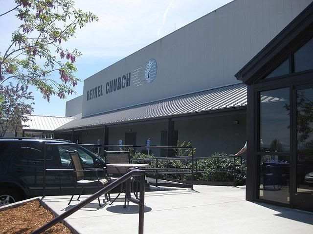 BethelChurchReddingCA.jpg picture by cap_franklin