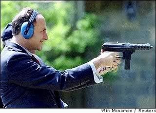 Schumer &amp; gun Pictures, Images and Photos