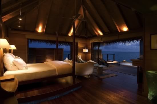 Underwater Bedroom | Luxury4Play.com