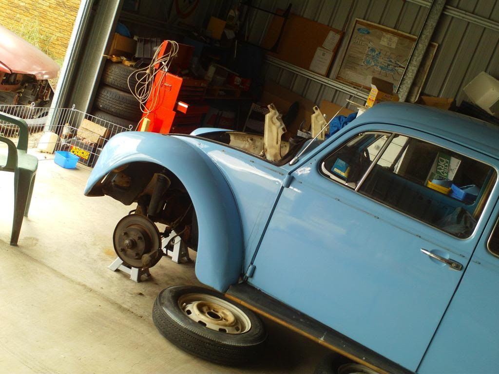 http://i204.photobucket.com/albums/bb7/v8falconsrule/edna%2068%20vw/FILE0853.jpg http://i204.photobucket.com/albums/bb7/v8falconsrule/edna%2068%20vw/FILE0853.jpg