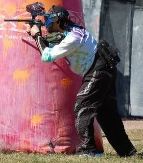 Forum Image: http://i204.photobucket.com/albums/bb90/DancingAmongBlossoms/PAINTBALLBUNKWERWRAP.jpg