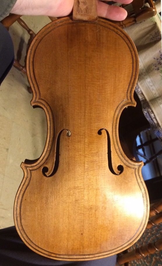 Five-String Fiddle with four coats varnish front view